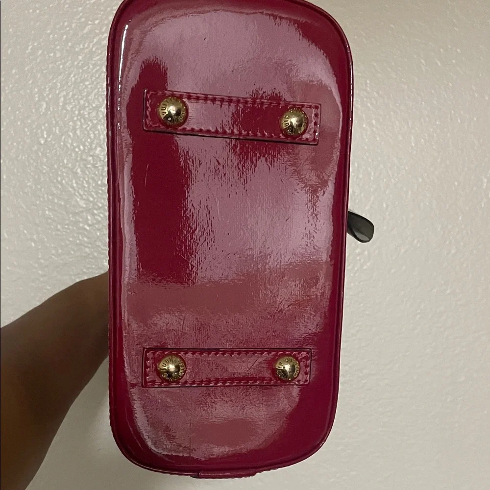 Louis Vuitton Glossy Pink Mini Bag - Picture 6 of 7